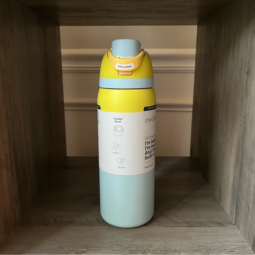 Owala Sun & Sea 32oz FreeSip Water Bottle